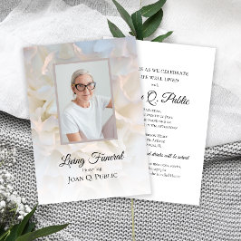 White Carnation Blommigt Living Funeral Party Inbjudningar