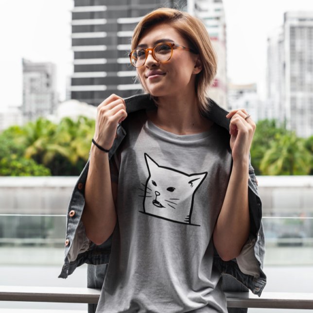 White Cat Meme Ansikte T Shirt (Skapare uppladdad)