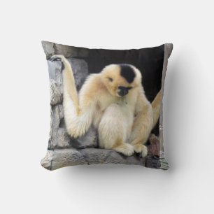 White Cheeked Gibbon Pillow Kudde