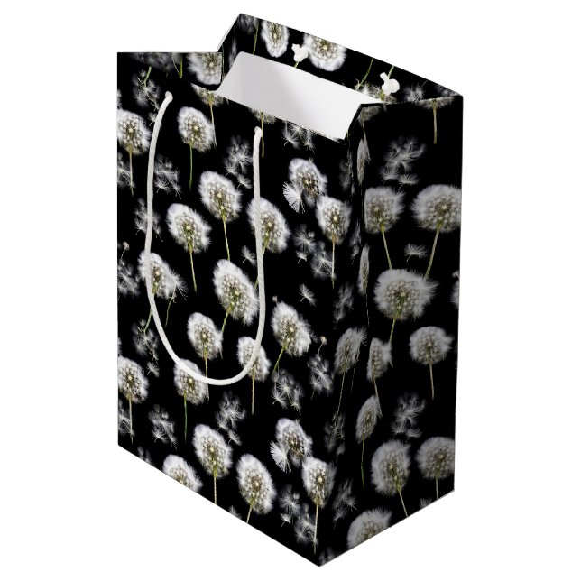 White Dandelion Fluff on Black (Baksidan Vinklad)