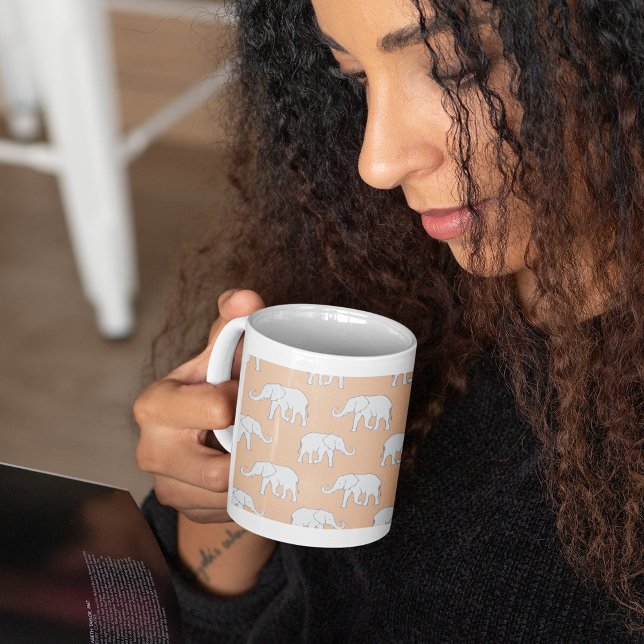 White Elephants Coffee Mugg (Skapare uppladdad)
