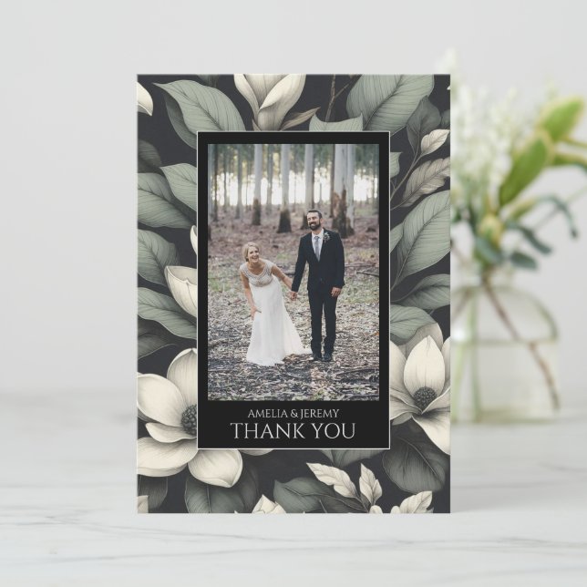 White Flowers and Greenery Wedding Tack Kort (Stående Fram)