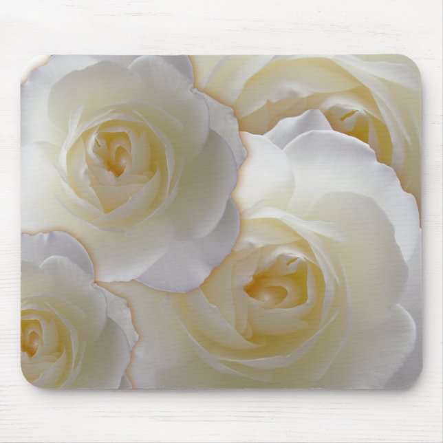 White Flowers Mousepad Vit ros Decor Gifts Musmatta (Framsidan)