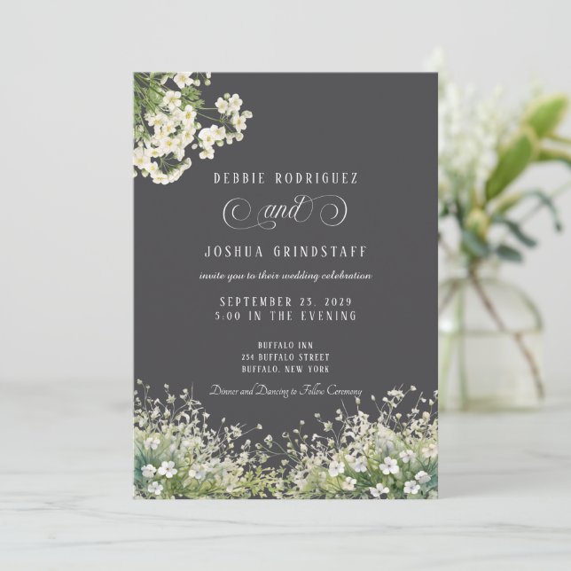 White Flowers Spring Wedding Invitation  Inbjudningar (Stående Fram)