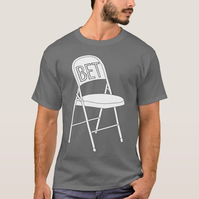 White Folding Chair BET Battle of Montgomery Alaba T Shirt (Framsida)