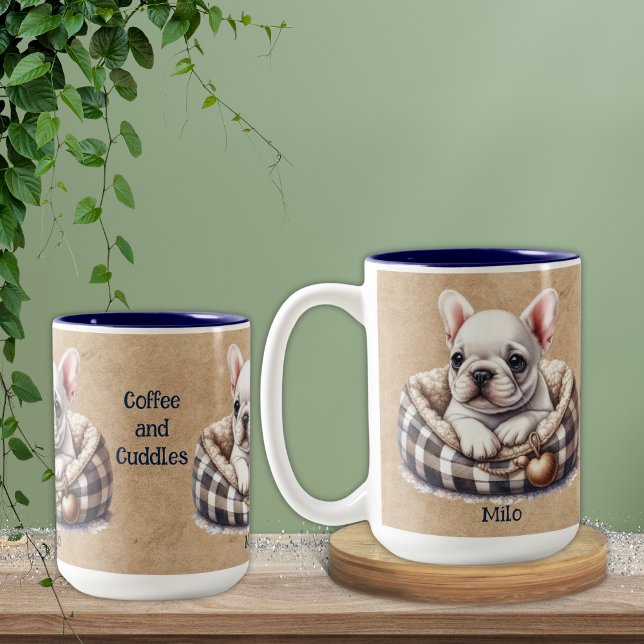 White Frenchie i Play Hund Bed Två-Tonad Mugg (Skapare uppladdad)