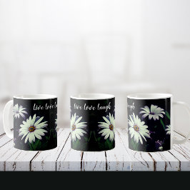 White Garden Flowers Adsible Live Kärlek Laugh Kaffemugg