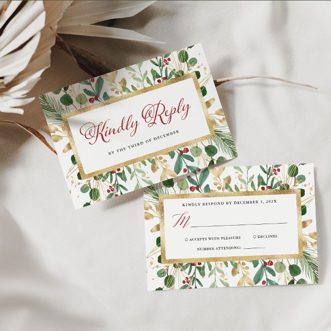 White Gilded Greenery | Jul Bröllop OSA Kort (An elegant, white Christmas wedding rsvp card with gold, green and red foliage)