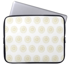 White | Golden Zinnia Flower Medallions Laptop Fodral