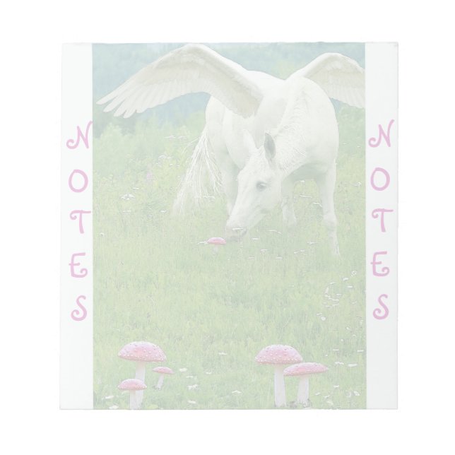 White Horse Pegasus & Toadstools Fantasy Antecknin Anteckningsblock (Framsida)