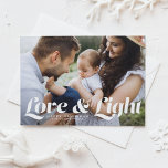 White Kärlek och Light Typography Photo Hanukkah Julkort<br><div class="desc">Kärlek och ljus | Skicka ditt Hanukkah hälsning till familj och vänner med det här anpassadet Hanukkah-kortet. Den har återformig fet typografi. Anpassa det här fotot-Hanukkah-kortet genom att lägga till information. Det här fotot-Hanukkah-kortet finns i andra färg och kartong. Matchande objekt är också tillgängliga.</div>
