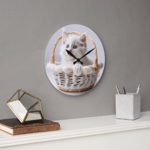 White Kitten i Basket Stor Klocka