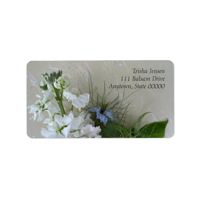 White lagrar med nigella-blommor adressetikett (Framsidan)