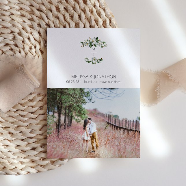 White Magnolia Blommigt Rustic Image Spara Datumet (Skapare uppladdad)