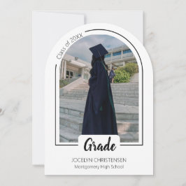 White Modern and Elegent  Graduation Invitation Inbjudningar