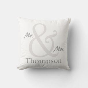 White Mr och Mrs. Couple's Kudde