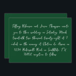 \White och Forest Grönt Handskriftlig Stil Bröllop Inbjudningar<br><div class="desc">Uppgifterna om bröllop finns i en handskriven stil,  vit text. Baksidan av inbjudan är en solid grönt med vit text för datumet.</div>