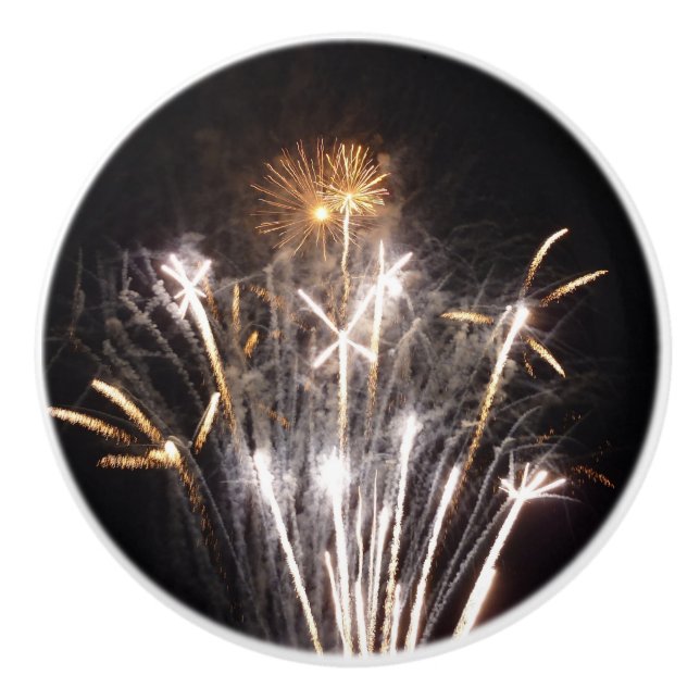 White och Guld Fireworks II Patriotic Firande Knopp (Framsidan)