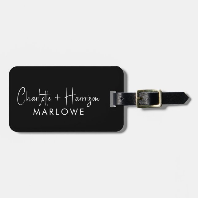 White On Black Monogram Handwritten Script Names Bagagebricka (Horisontell Framsida)