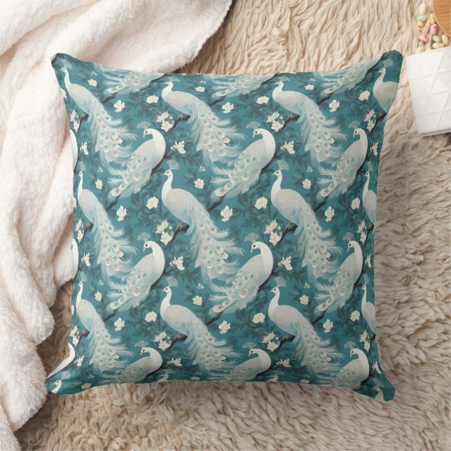White Peacocks on Teal Throw Pillow Kudde (Filt)