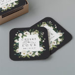 White Peony Blommigt Ram "Cheers to Kärlek" Bröllo Underlägg Papper Kvadrat<br><div class="desc">Vår vattenfärgssamling i White Peony blommigt bröllop har delikatmålat vattenfärgsgrej,  grönt botaniskt blad och vita och elfenbensblommor. "Cheers to kärlek" visas i klassisk text med calligraphy-skriptaccents. Anpassa dessa cocktail-blöjor med ditt initialer och bröllop-datum,  eller ditt val av anpassningsbar.</div>