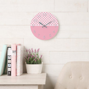 White Polka dots on Rosa Stor Klocka