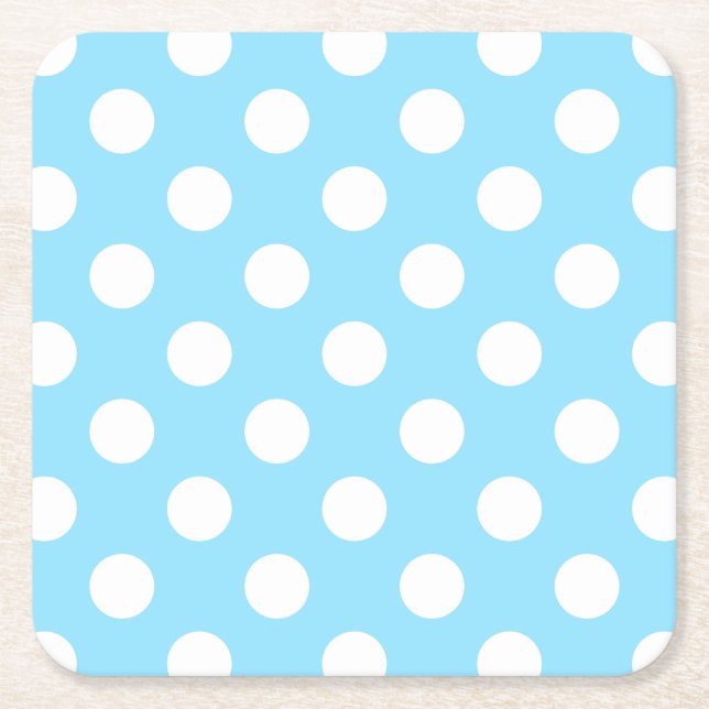 White polka dots på blek blue underlägg papper kvadrat (Framsidan)
