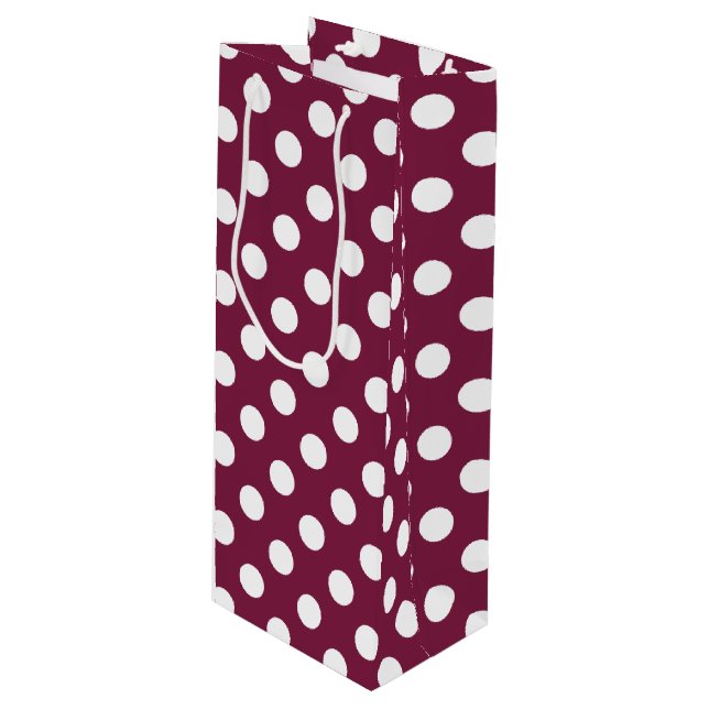 White polka dots på burgundy (Framsidan Vinklad)