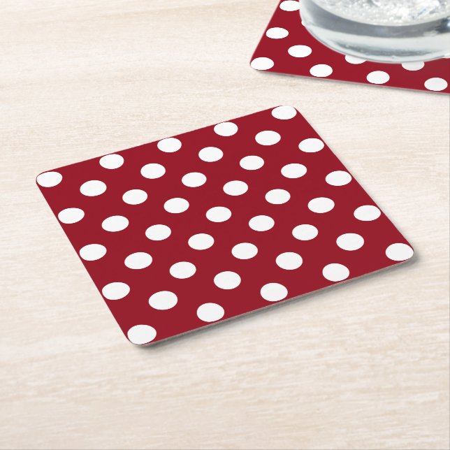White Polka dots på Crimson Red Underlägg Papper Kvadrat (Vinklad)