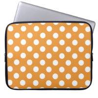 White polka dots på gula