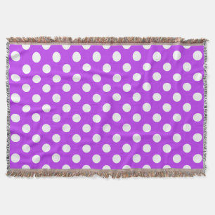 White polka dots på lila filt