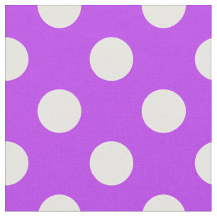 White polka dots på lila tyg