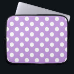 White polka dots på lilac laptop fodral<br><div class="desc">White polka dots på lilac</div>