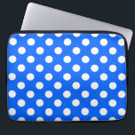 White polka dots på royal blue laptop fodral<br><div class="desc">White polka dots på royal blue</div>