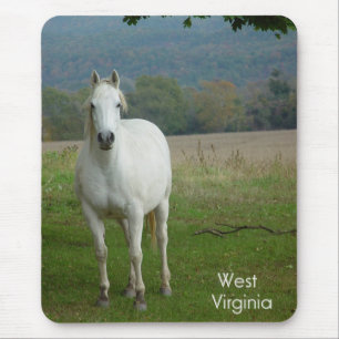 White Quarter Horse Mousepad Musmatta