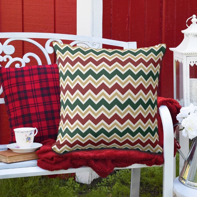 White Red Grönt Beige Chevron Mönster Kudde (Skapare uppladdad)