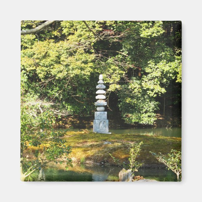 White Snake Pagoda / Hakuja no Tsuka Magnet (Framsidan)