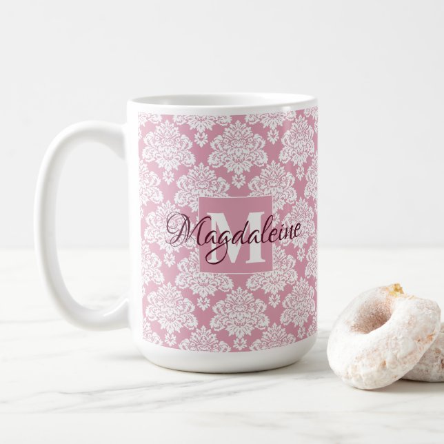 White Snöre Damask on Dusty Ro Namn & Monogram Kaffemugg (Med munk)