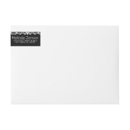 White Snöre over Black Etikettband