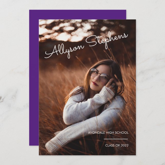 White Text Photo Lila Studenten i klassskrift Meddelande (Fram/baksida)