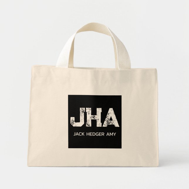 WHITE THREE LETTER MONOGRAM NAME BLACK NATURAL MINI TYGKASSE (Framsidan)