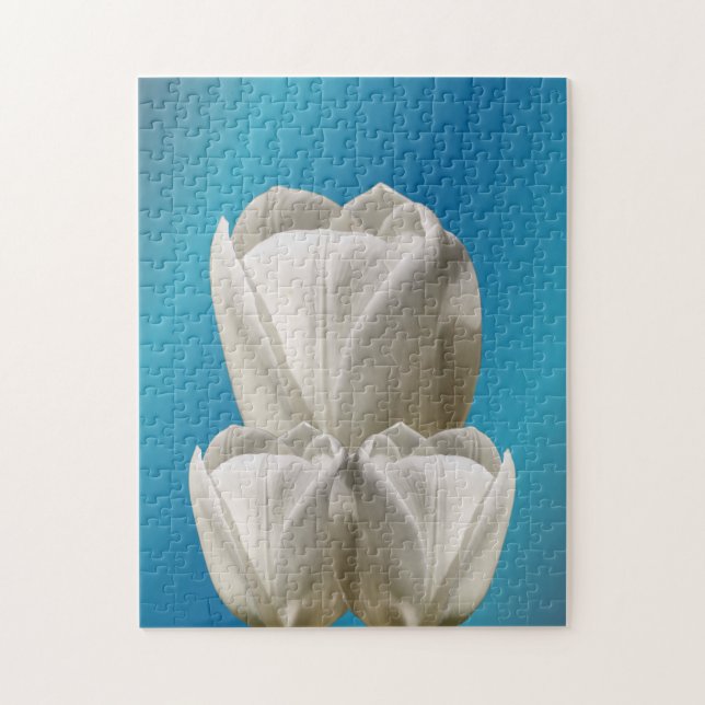 White Tulip Flowers     Pussel (Vertikal)