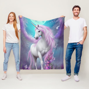 White Unicorn med Lila blommor & Måne. Fleecefilt