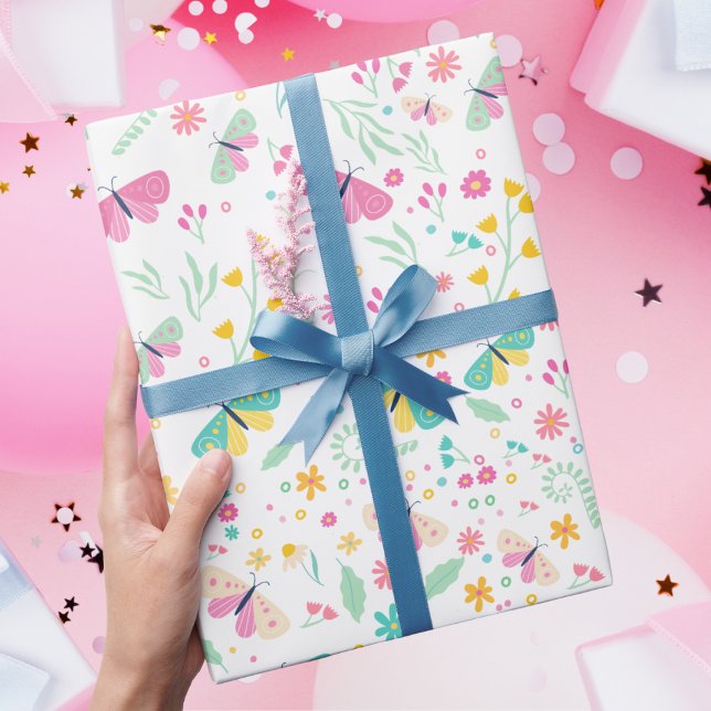 White Whimsical Garden Butterfly Girls Birthday Presentpapper (Skapare uppladdad)