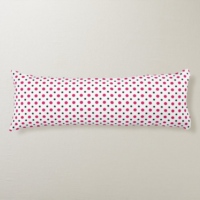 White with black and hot pink dots kroppskudde (Framsidan)
