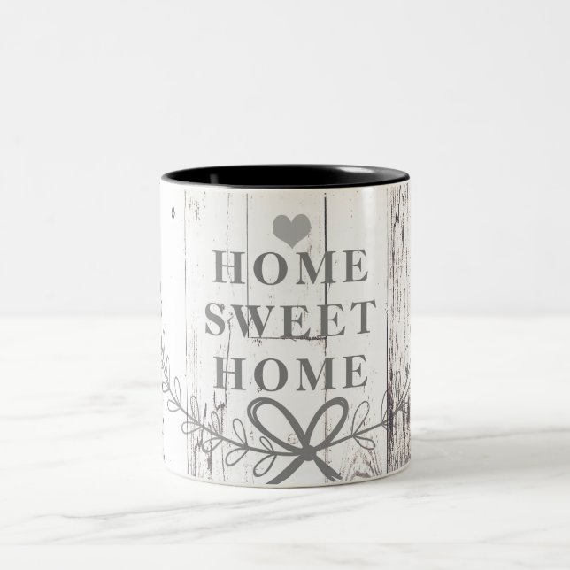 White Wood Rustic Farmhouse Home Sweet Home Två-Tonad Mugg (Center)