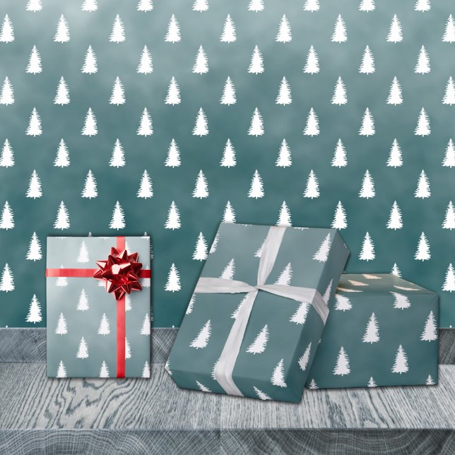 White Woodland Forest Träd Blue Spruce Presentpapper (White Woodland Forest Trees Blue Spruce Christmas Holiday Gift Wrapping Paper Rolls)