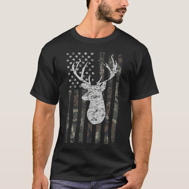 Whitetail Buck Hjort Hunting Camouflage USA flagga T Shirt (Framsida)
