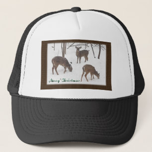 Whitetail Hjort i Snowy Skogen - God jul Keps