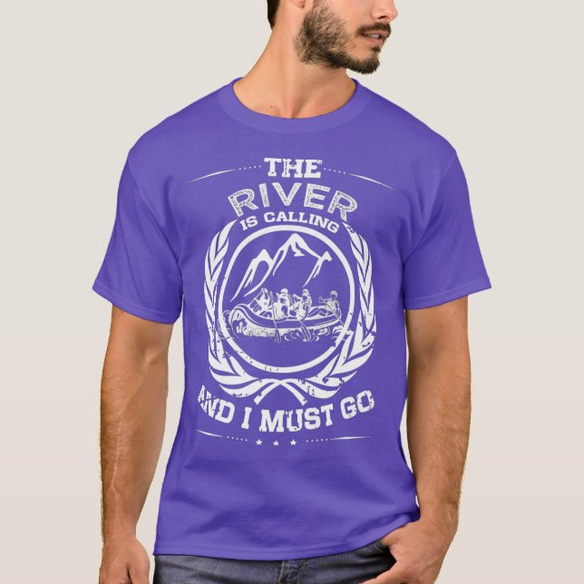 Whitewater Rafting Distressed River Raft T Shirt (Framsida)